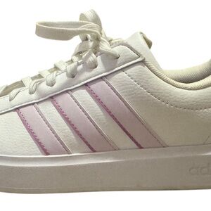 Adidas Women's Cream and Light Pink Sneakers